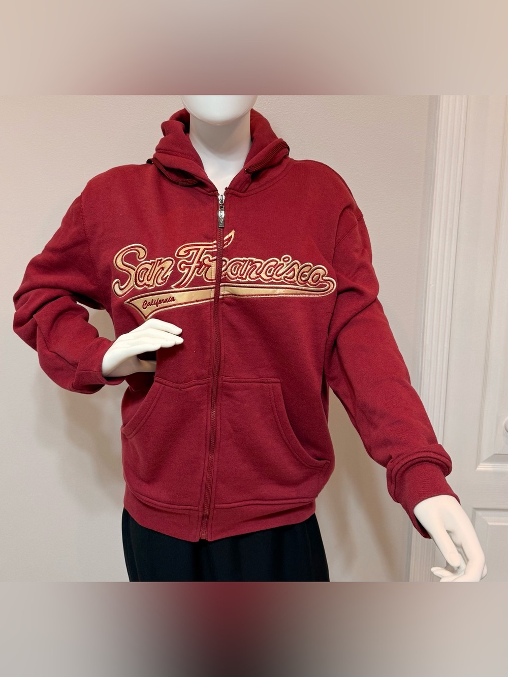 GOGO Sports Women San Francisco Script Zip-Up Hoodie - Burgundy small size